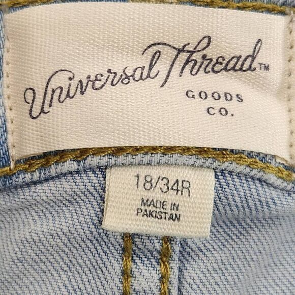 Universal Thread crop length jean light wash Size 18 - Picture 4 of 5